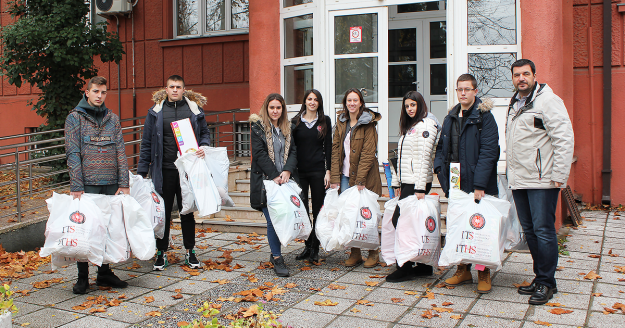 humanitarna akcija ITHS poseta dece u zvečanskoj